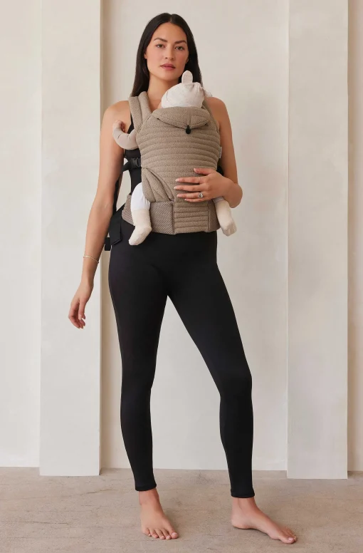 BUMPSUIT The Armadillo Baby Carrier - Oyster| The Armadillo