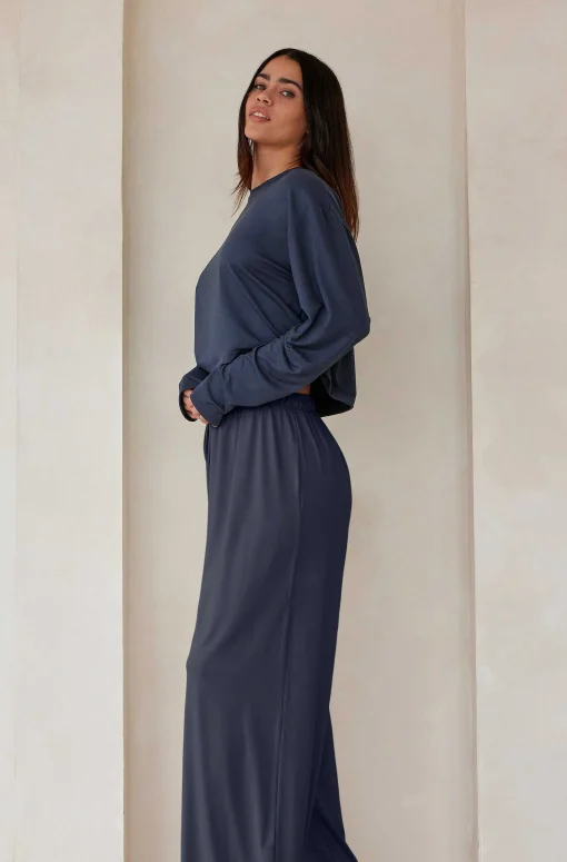BUMPSUIT The Cloud Long Sleeve Crop Tee| Cloud Collection